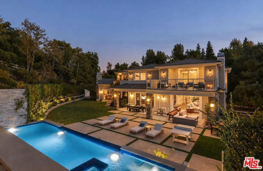 25081 Lewis And Clark Road Hidden Hills, CA 91302