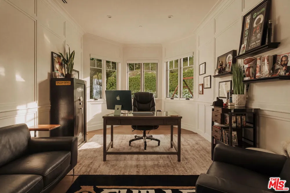 25081 Lewis And Clark Road Hidden Hills, CA 91302
