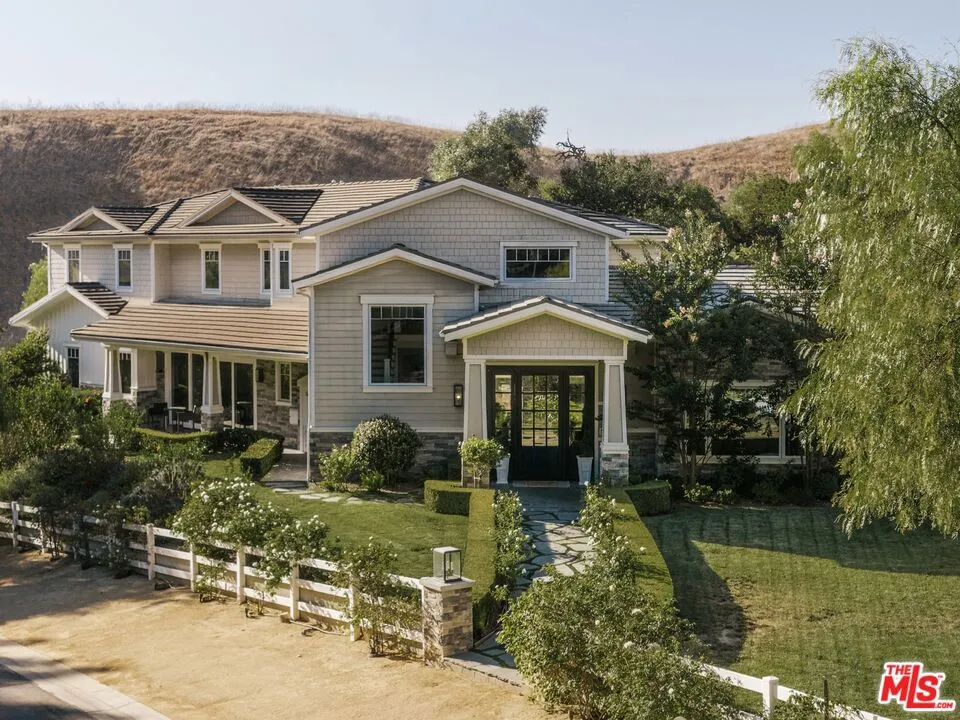 25081 Lewis And Clark Road Hidden Hills, CA 91302