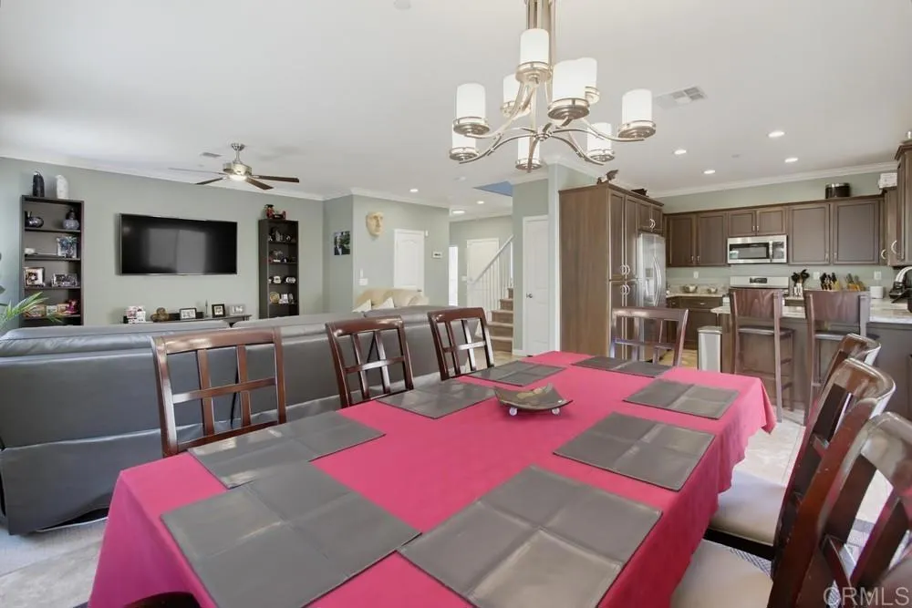 8941 Magnolia Avenue Santee, CA 92071