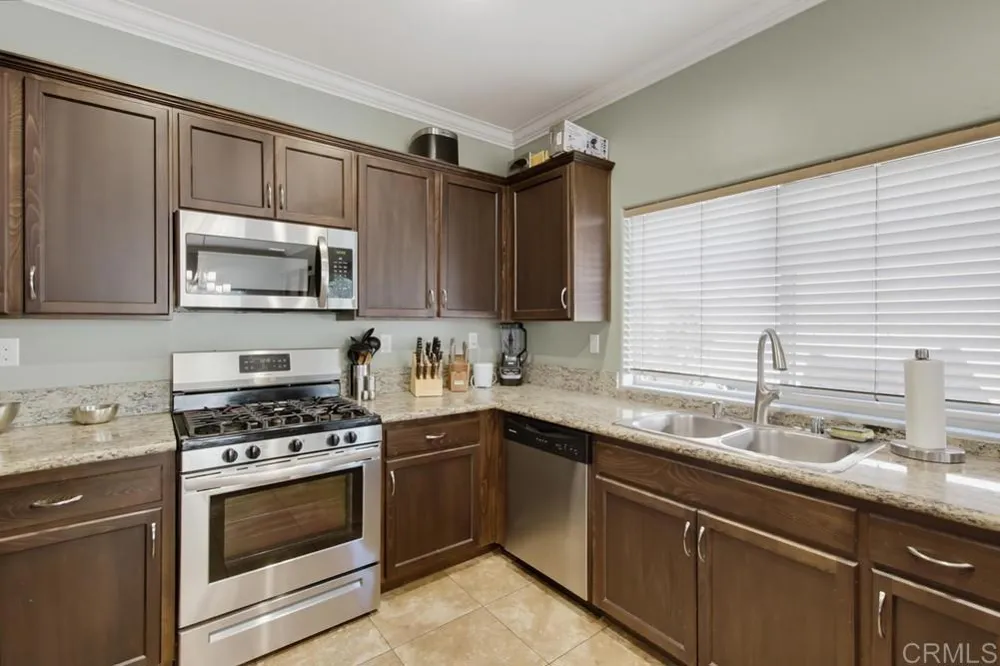 8941 Magnolia Avenue Santee, CA 92071