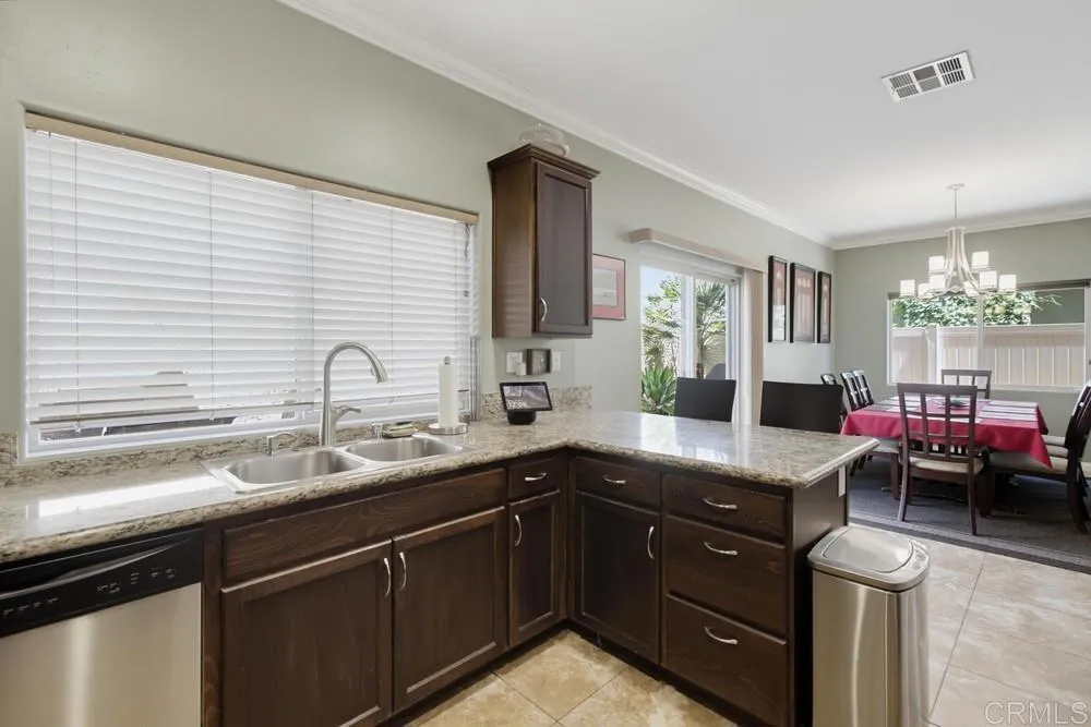 8941 Magnolia Avenue Santee, CA 92071