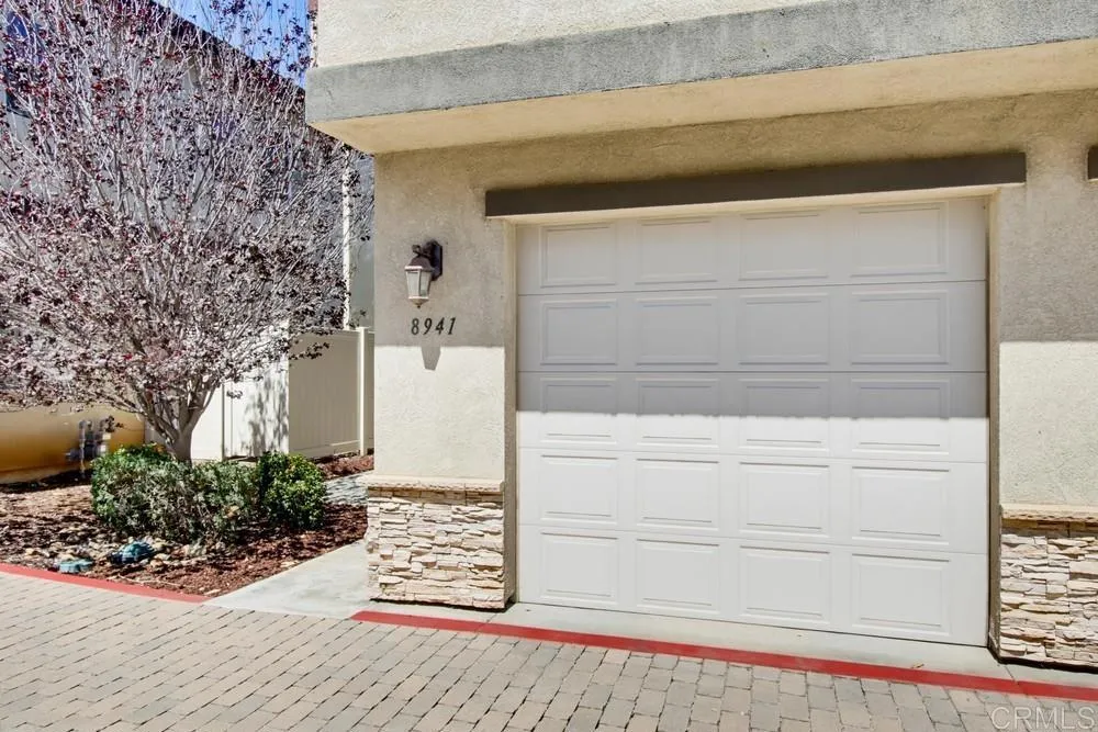 8941 Magnolia Avenue Santee, CA 92071