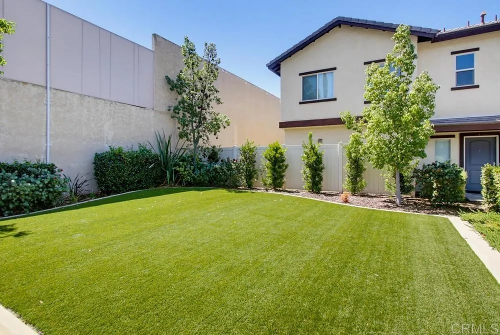 8941 Magnolia Avenue Santee, CA 92071
