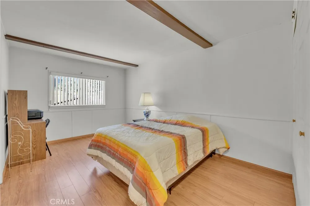 7522 Radford Avenue North Hollywood, CA 91605