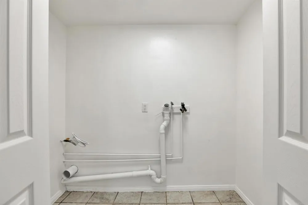 1336 Peach Avenue El Cajon, CA 92021