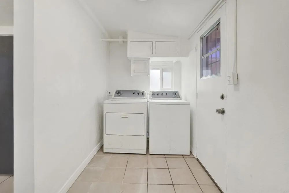 1336 Peach Avenue El Cajon, CA 92021