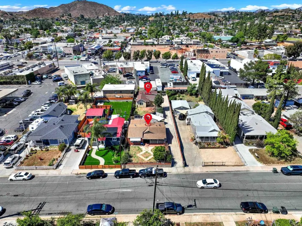 1336 Peach Avenue El Cajon, CA 92021