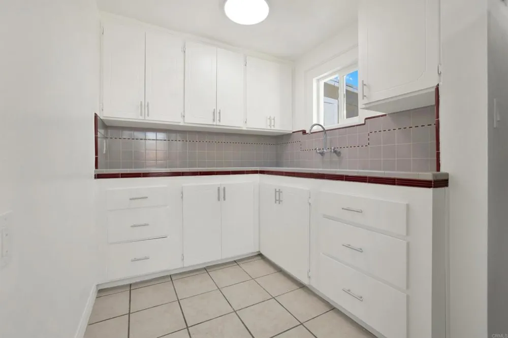 1336 Peach Avenue El Cajon, CA 92021