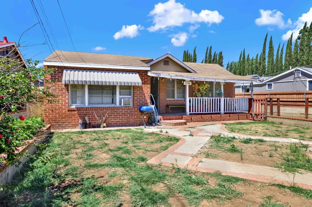 1336 Peach Avenue El Cajon, CA 92021