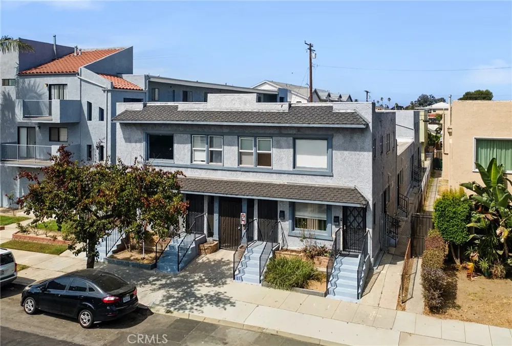 1059 Gladys Long Beach, CA 90804