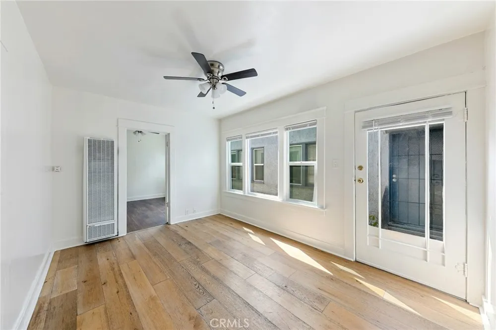 1059 Gladys Long Beach, CA 90804