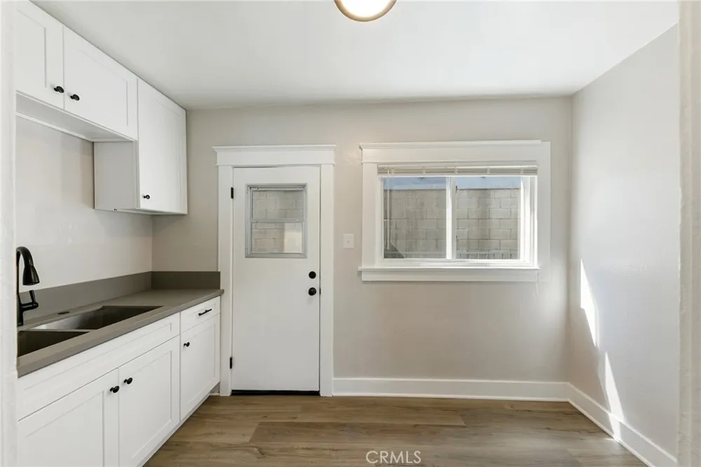 1059 Gladys Long Beach, CA 90804