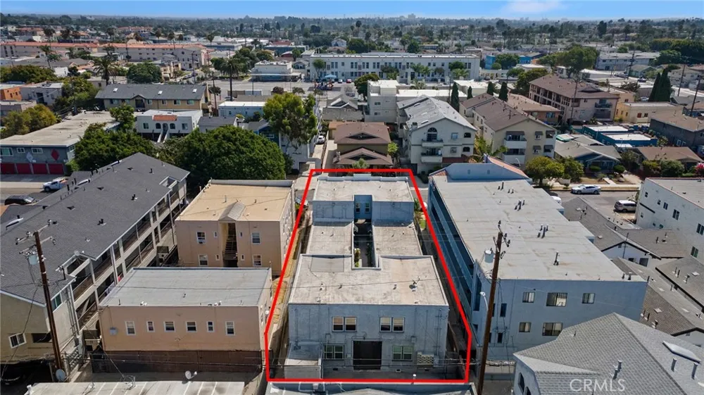1059 Gladys Long Beach, CA 90804