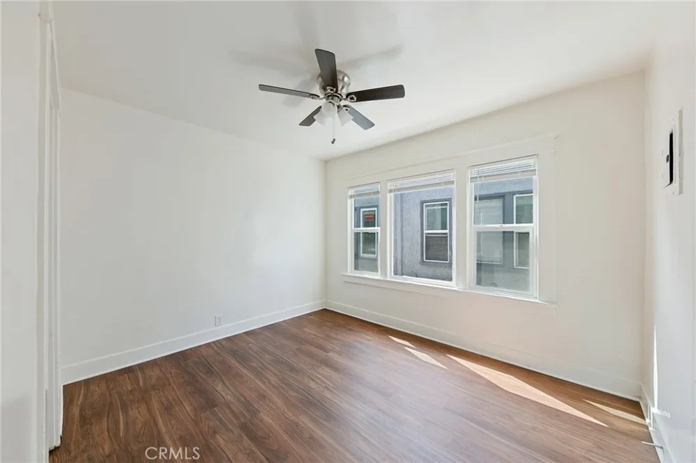 1059 Gladys Long Beach, CA 90804