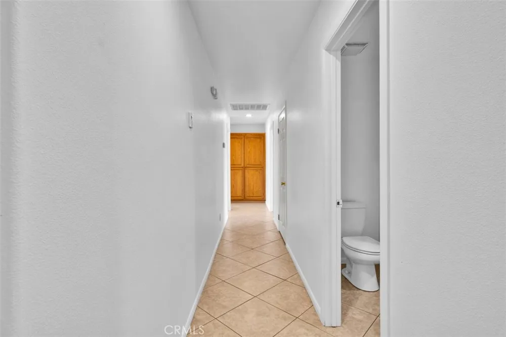 8469 Deer Yucca Valley, CA 92284