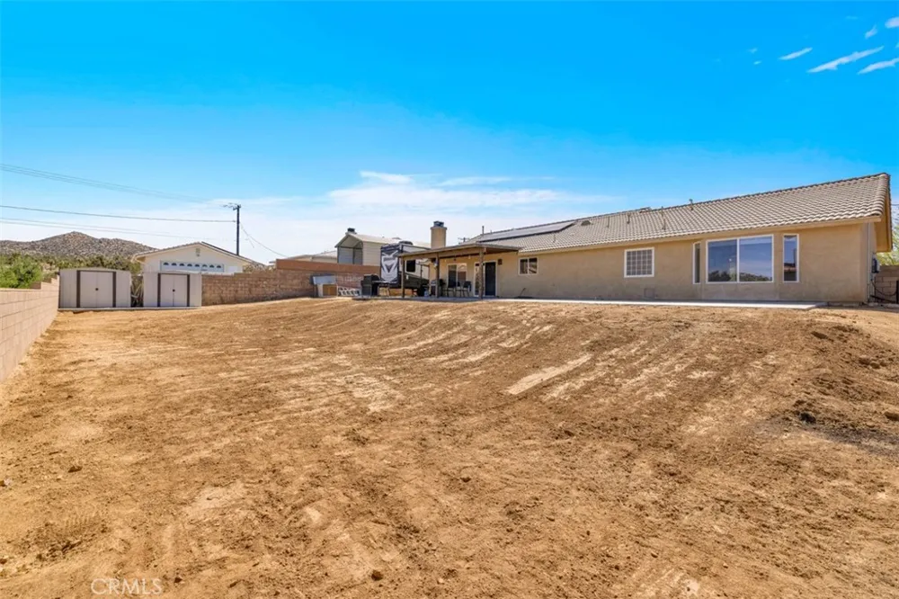 8469 Deer Yucca Valley, CA 92284