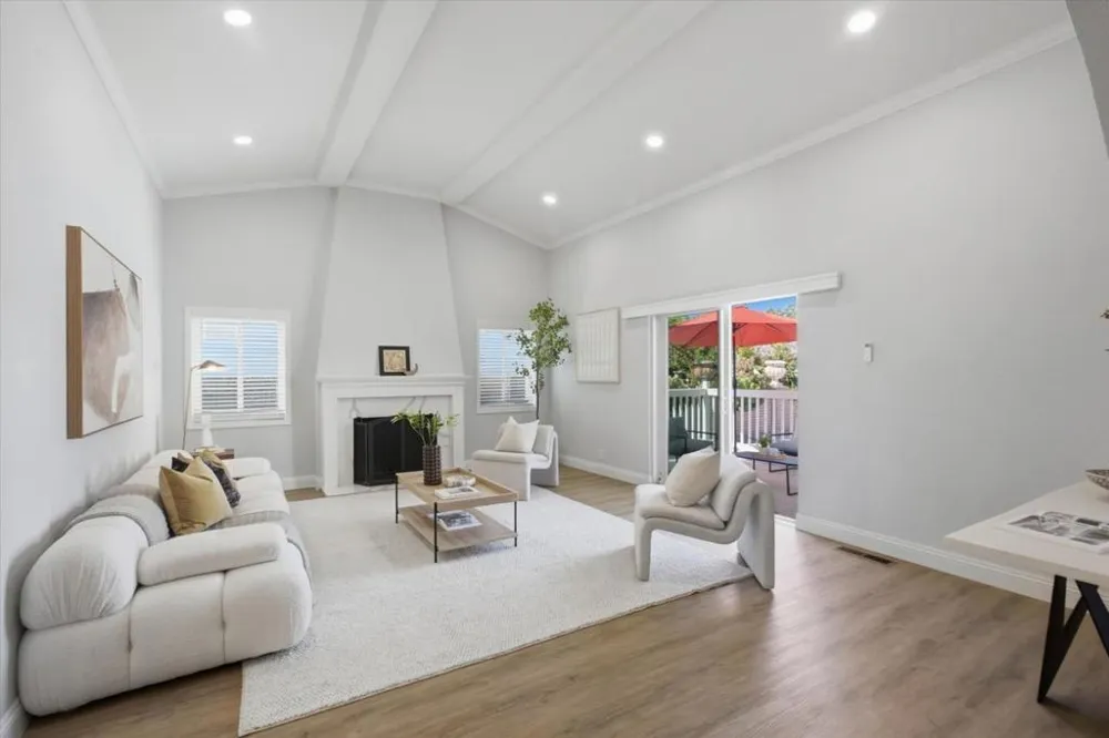 1130 Sevier Avenue Menlo Park, CA 94025