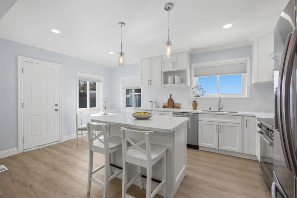 1130 Sevier Avenue Menlo Park, CA 94025