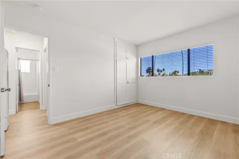3424 S Denison