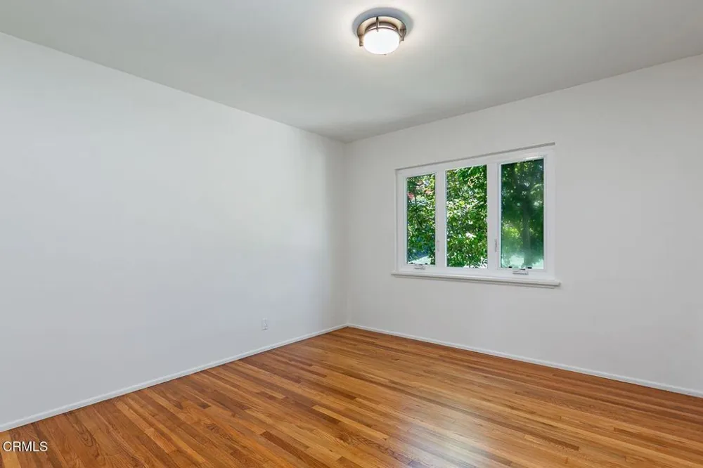 1325 Lomay Place Pasadena, CA 