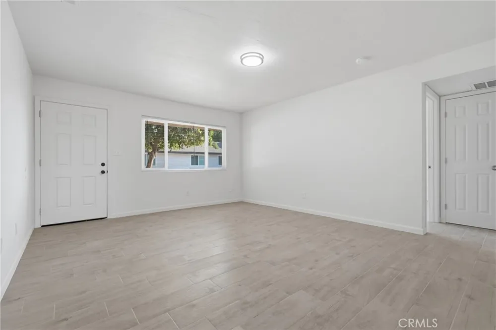1506 Cobb Porterville, CA 93257