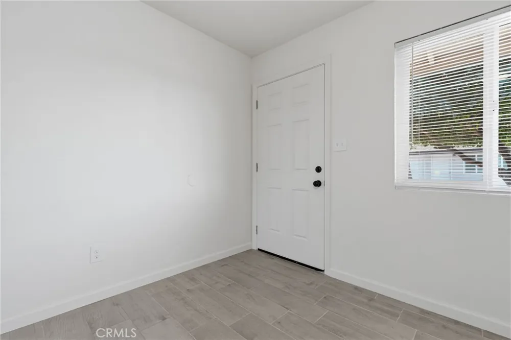 1506 Cobb Porterville, CA 93257