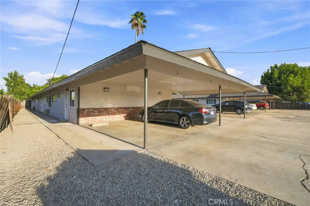 1506 Cobb Porterville, CA 93257