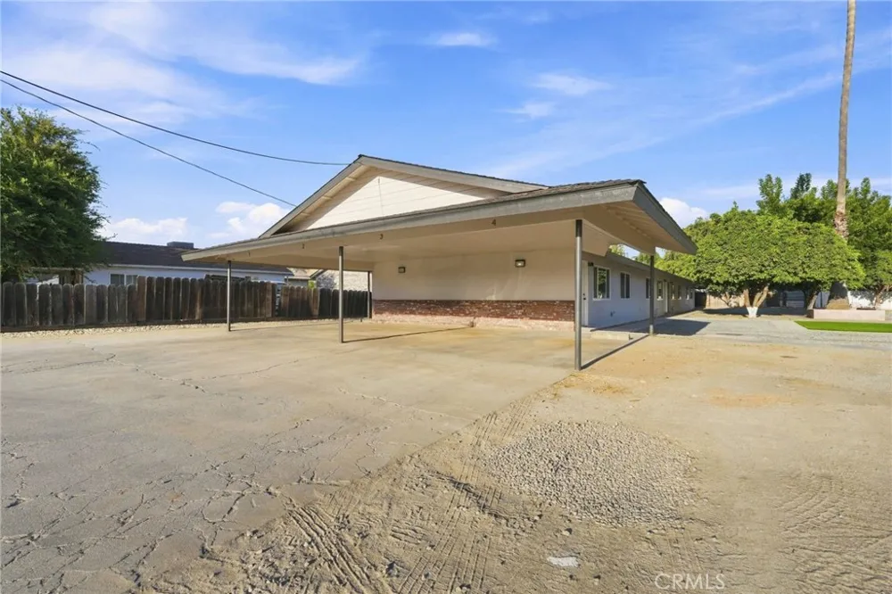 1506 Cobb Porterville, CA 93257