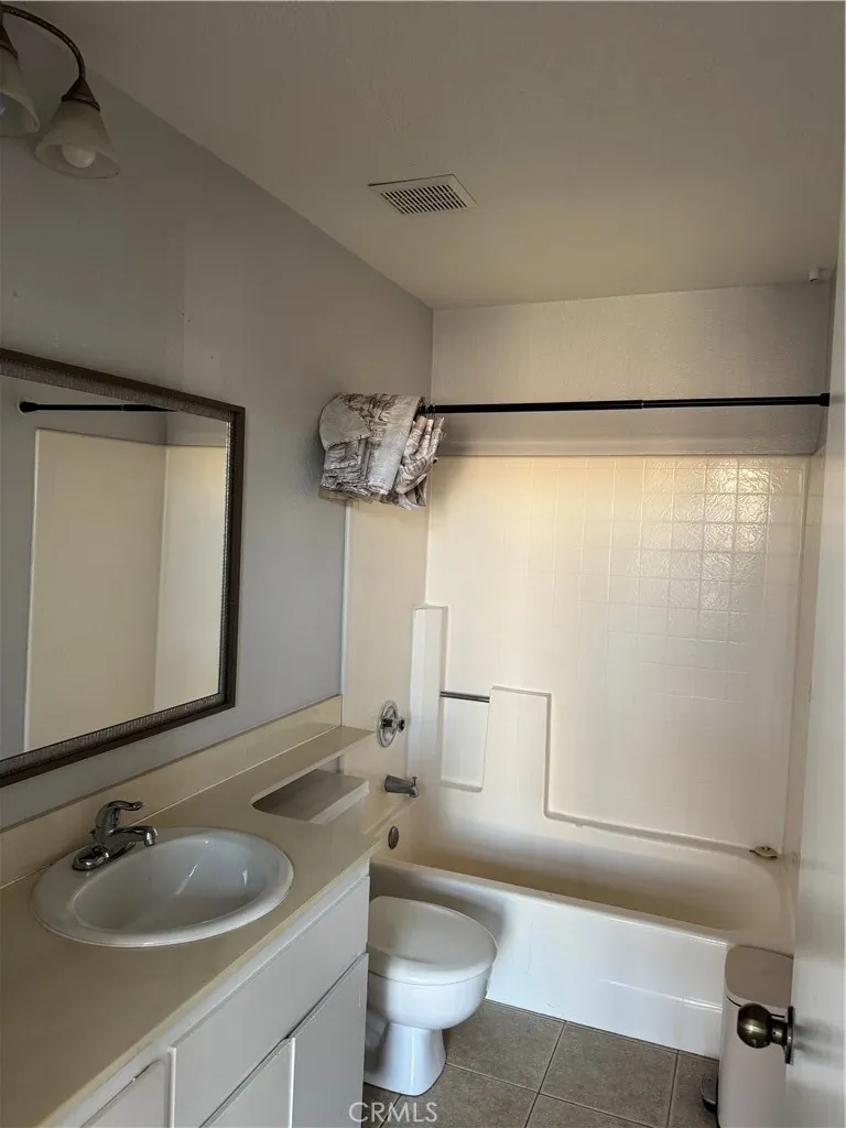 10230 Palm Glen #87 Santee, CA 92071