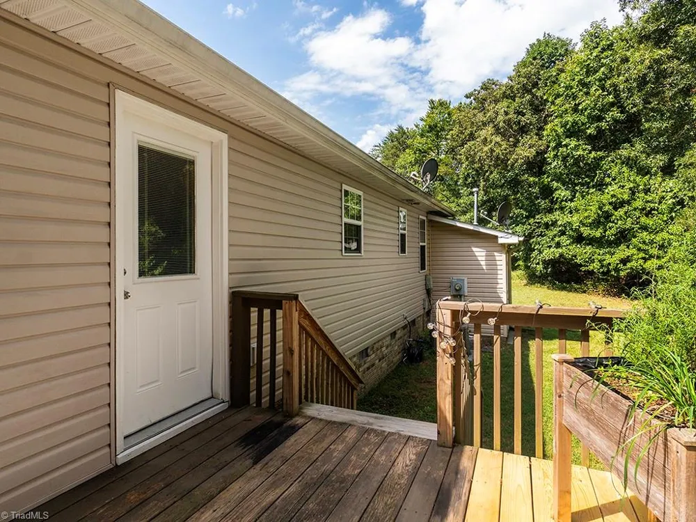 104 Taylors Court Burlington, NC 27217