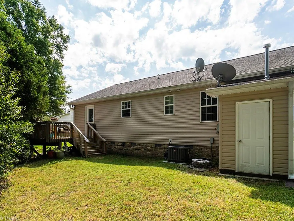 104 Taylors Court Burlington, NC 27217