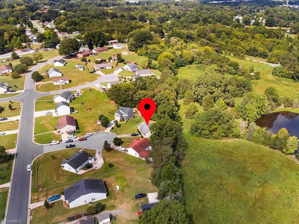 104 Taylors Court Burlington, NC 27217