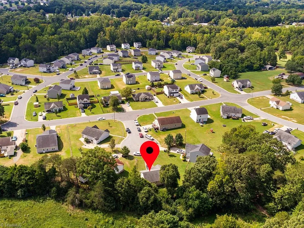 104 Taylors Court Burlington, NC 27217