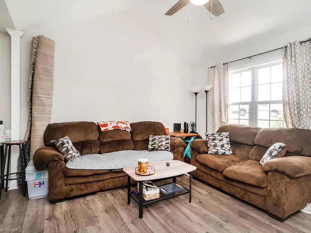 104 Taylors Court Burlington, NC 27217