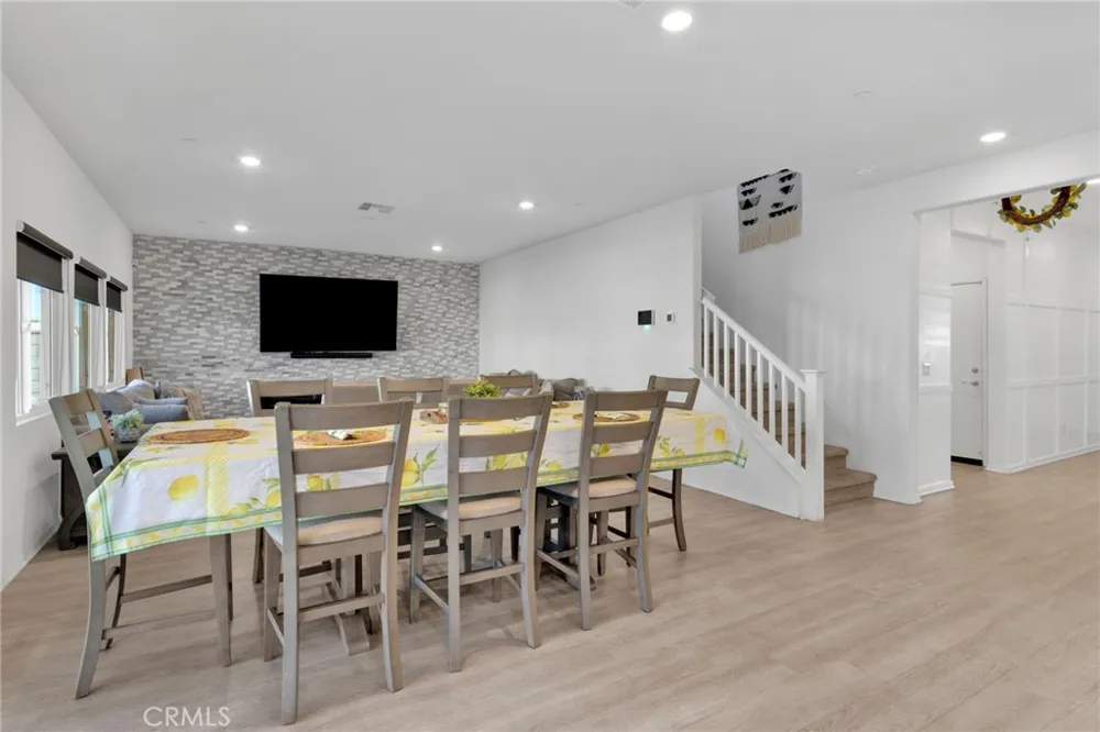15458 San Francisco Victorville, CA 92394