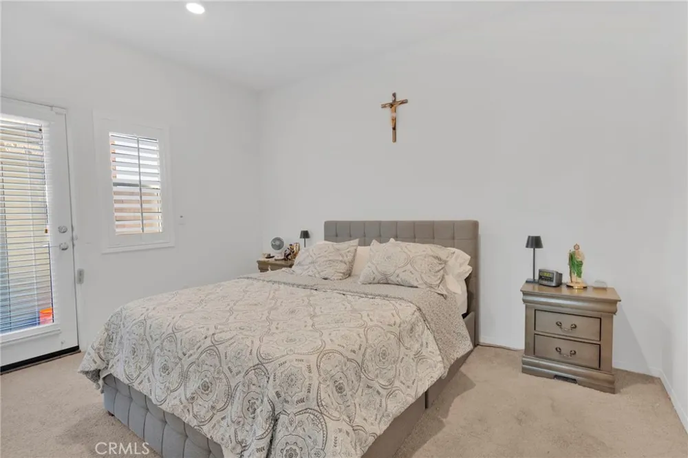 15458 San Francisco Victorville, CA 92394
