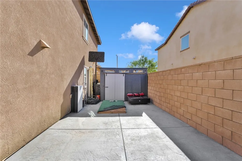 15458 San Francisco Victorville, CA 92394