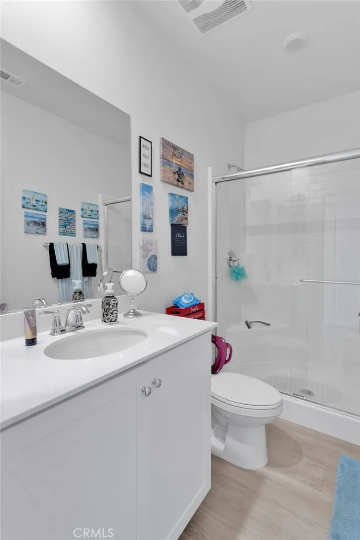 15458 San Francisco Victorville, CA 92394