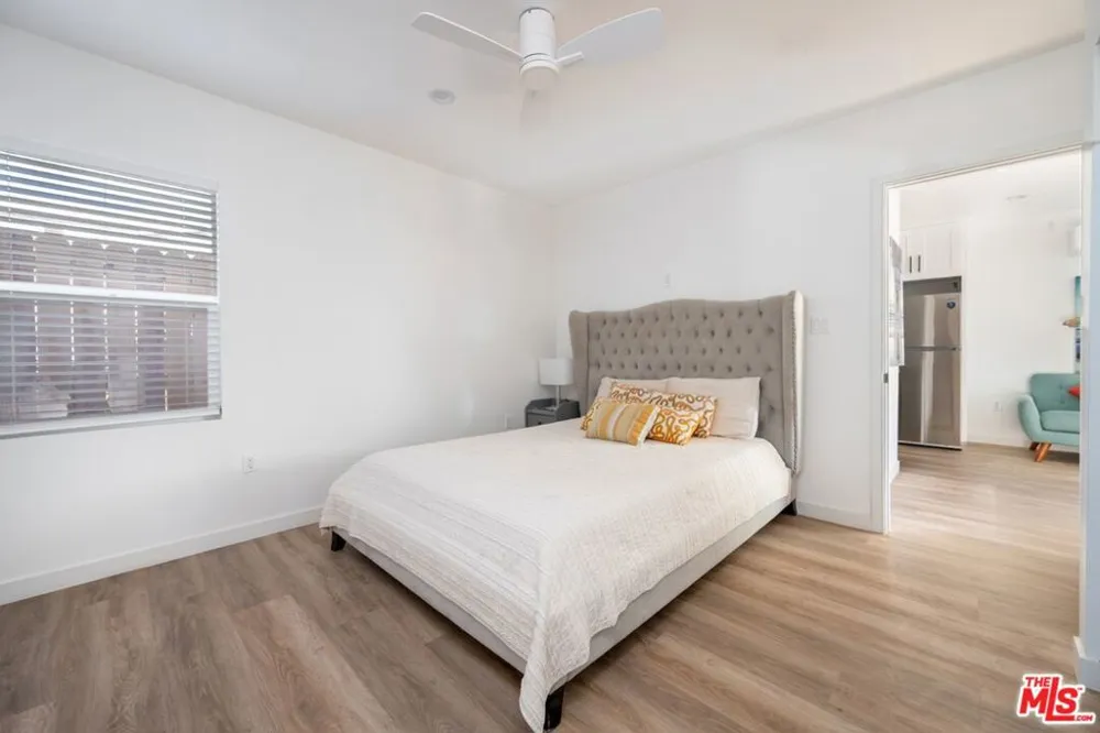 4727 W 18th Street #4 Los Angeles, CA 90019