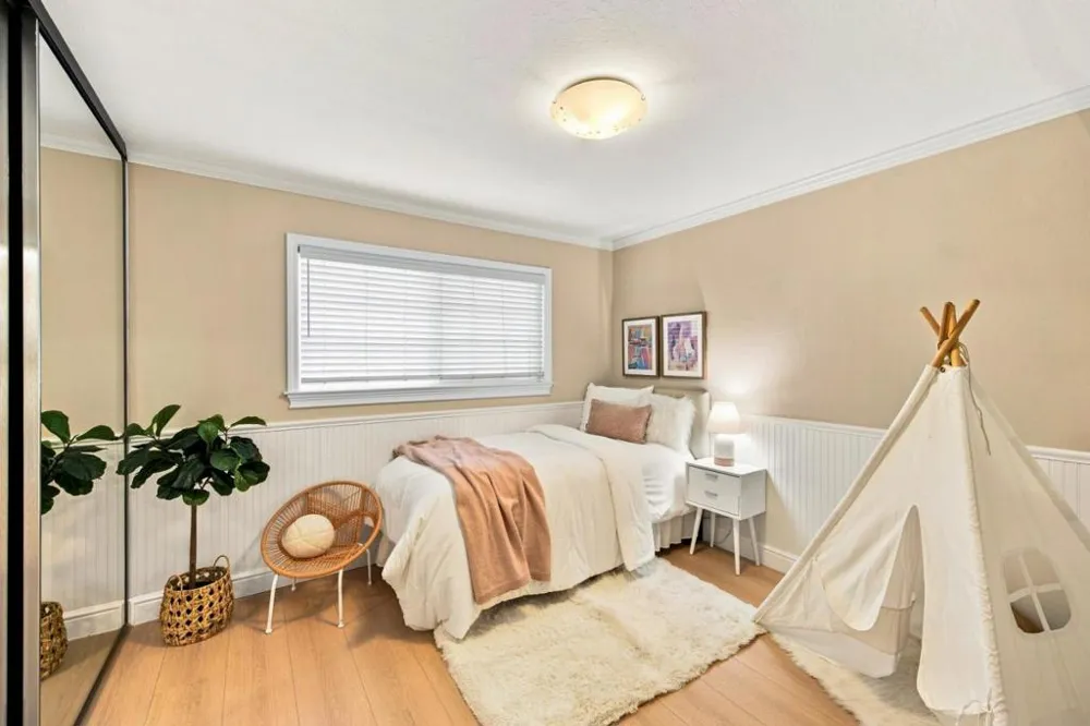 1005 Iris Avenue Sunnyvale, CA 94086