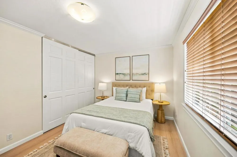 1005 Iris Avenue Sunnyvale, CA 94086