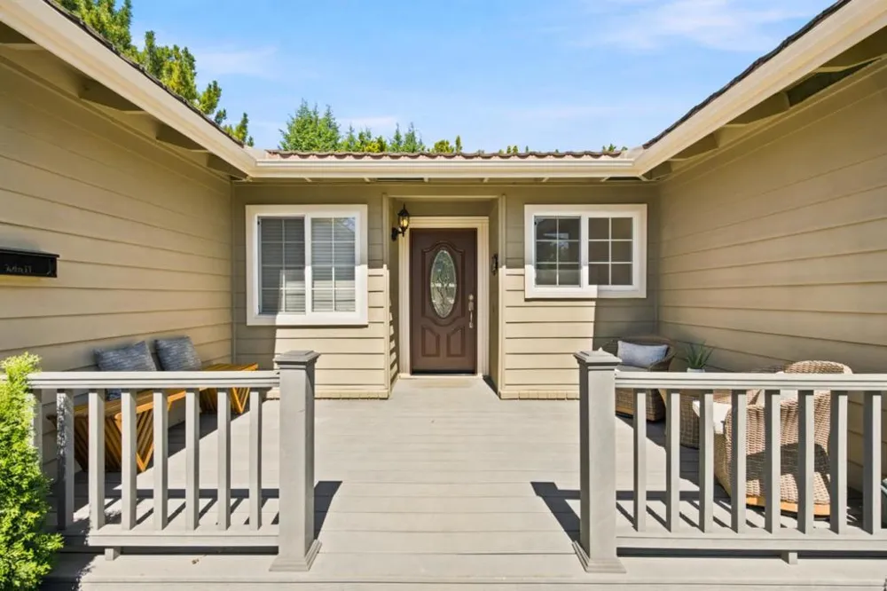 1005 Iris Avenue Sunnyvale, CA 94086