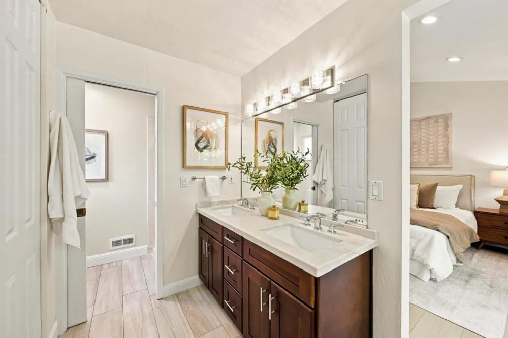 1005 Iris Avenue Sunnyvale, CA 94086