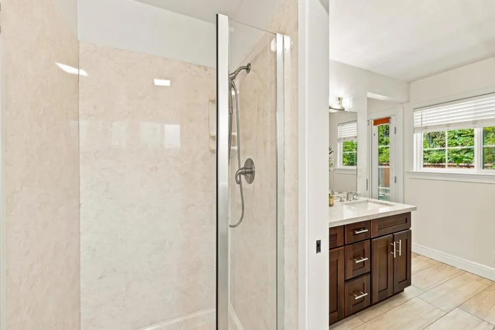 1005 Iris Avenue Sunnyvale, CA 94086