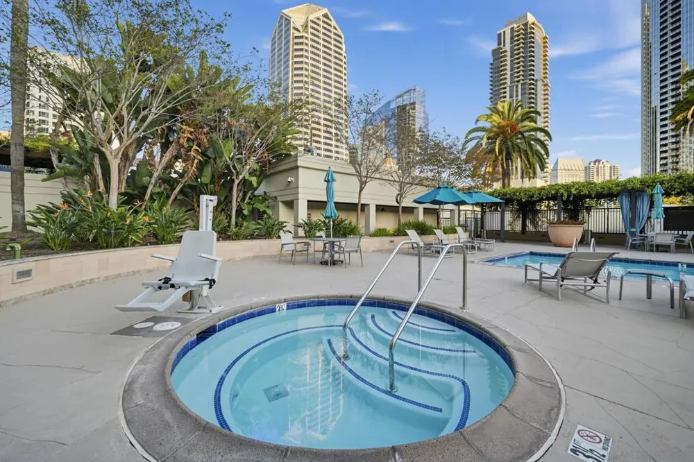 1199 Pacific Highway #2802 San Diego, CA 92101