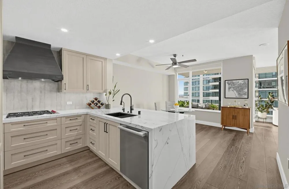 1199 Pacific Highway #2802 San Diego, CA 92101