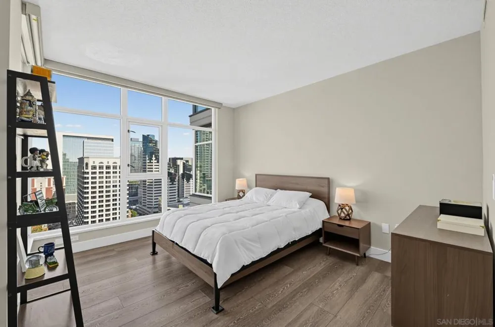 1199 Pacific Highway #2802 San Diego, CA 92101