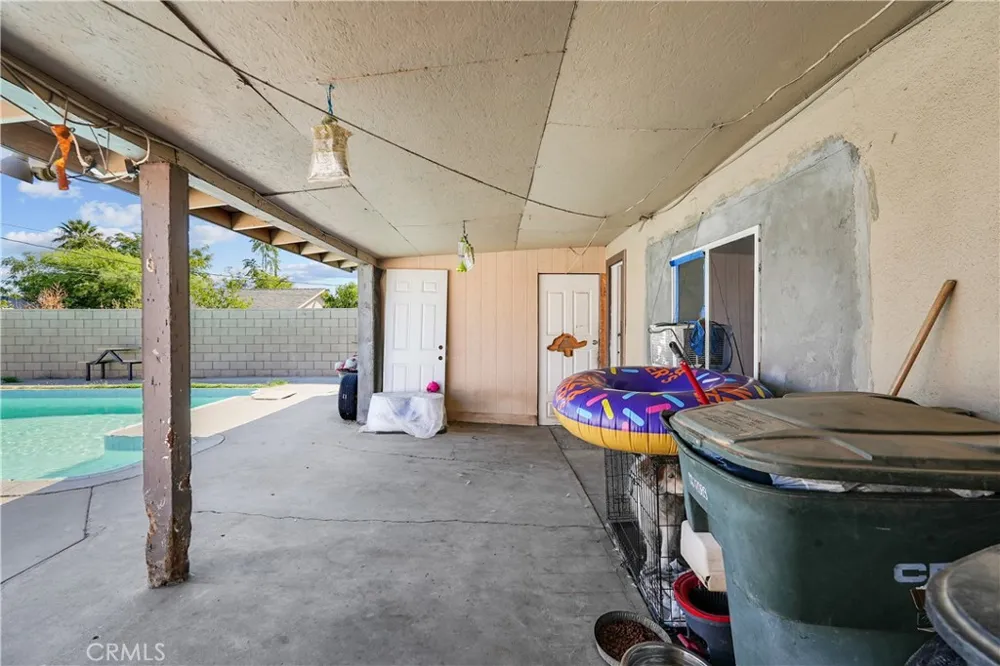 332 W 11th Street Perris, CA 92570