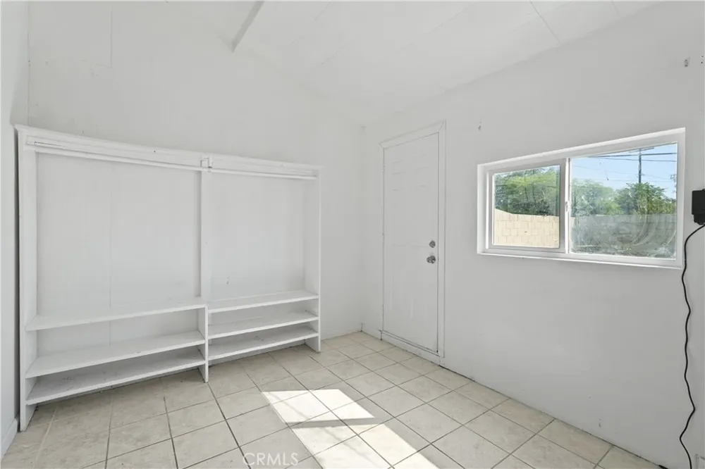 332 W 11th Street Perris, CA 92570